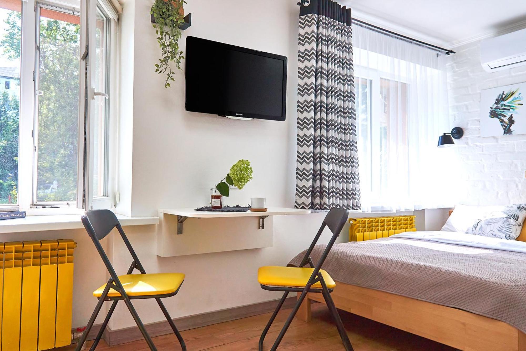 Яскраві Апартаменти √ Wi-Fi √ Кава √ 2Хв П.Олександрія Bila Tserkva Exterior foto