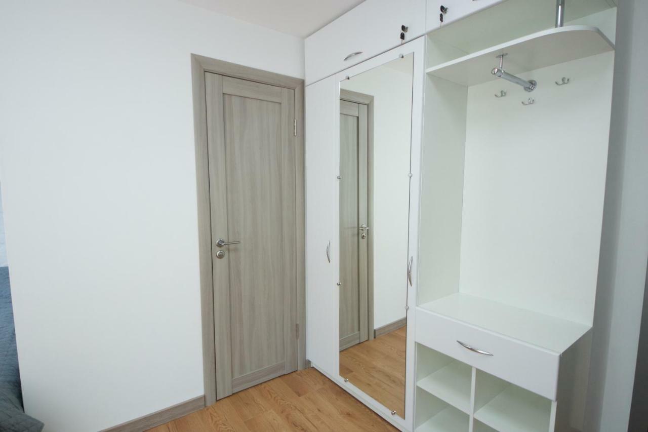 Яскраві Апартаменти √ Wi-Fi √ Кава √ 2Хв П.Олександрія Bila Tserkva Exterior foto